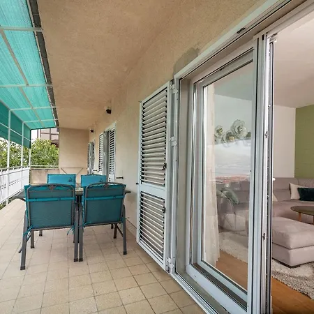 Apartment Fani Trogir