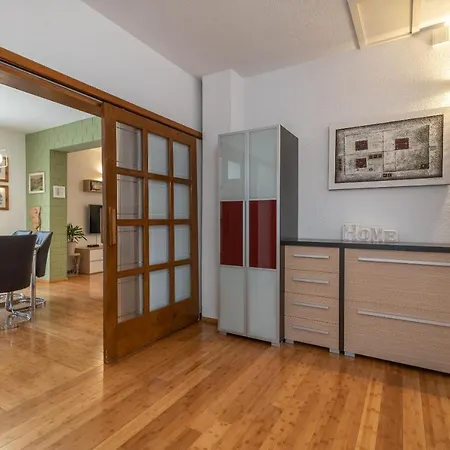 Apartament Fani *