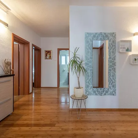 Fani Apartament