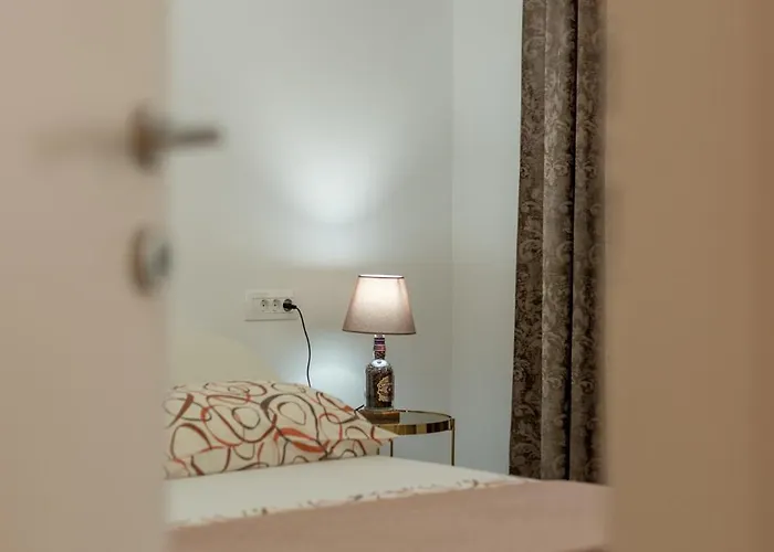شقة Fani تروغير